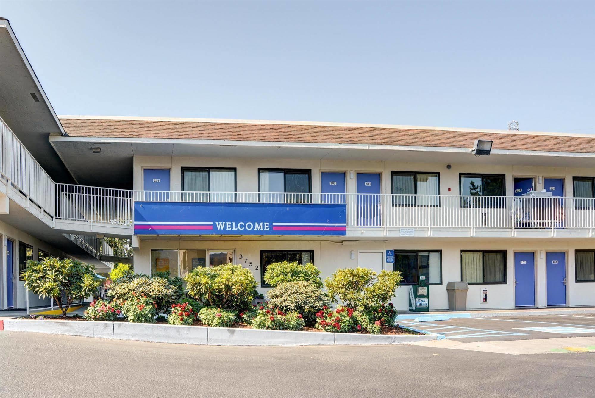 Motel 6-Springfield, OR - Eugene North Exterior foto